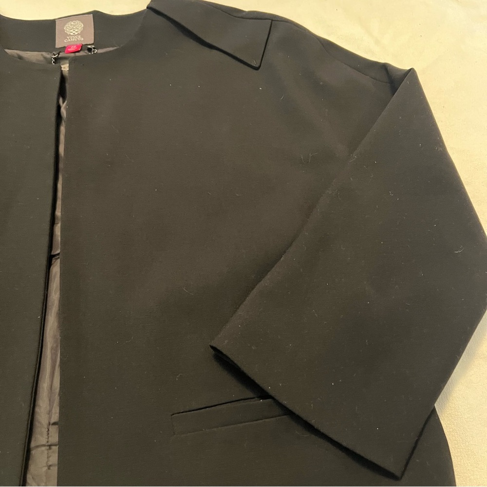 Elegant Black fully lined Women's cropped Jacket - Picture 6 of 14